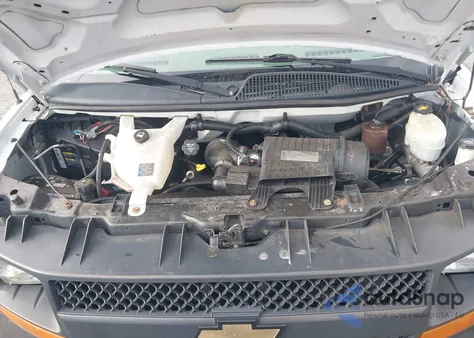 2010 Chevrolet Express 2500 Work Van из США, поврежденный, VIN 1GCZGFBA4A1158803